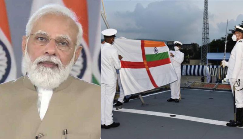 The Colonial St. George's Cross was dropped for Chhatrapati Shivaji's seal on the new Indian Navy flag.