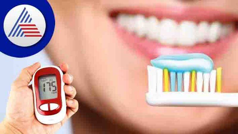 Is it necessary to brush teeth at night? What do the experts say? 