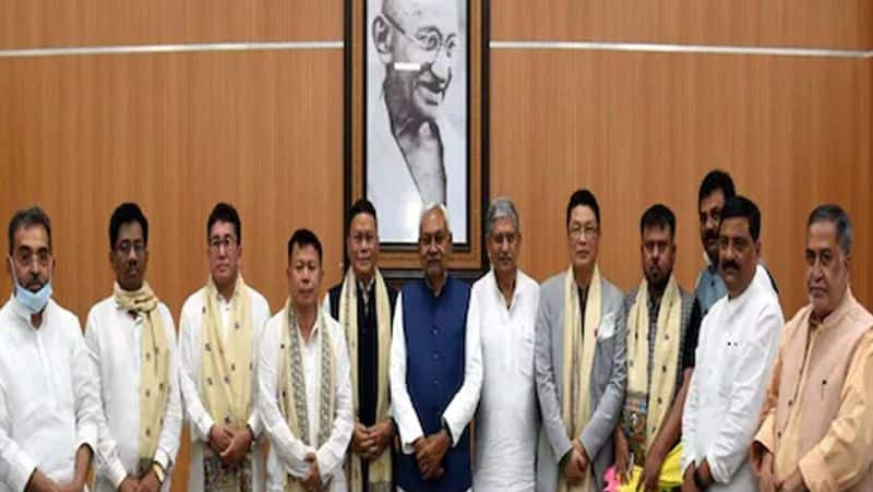  Nitish kumars party in manipur 5 jdu mlas join bjp