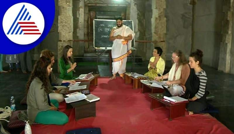 Israeli student  came to Chikkamagaluru to learn Sanskrit gow