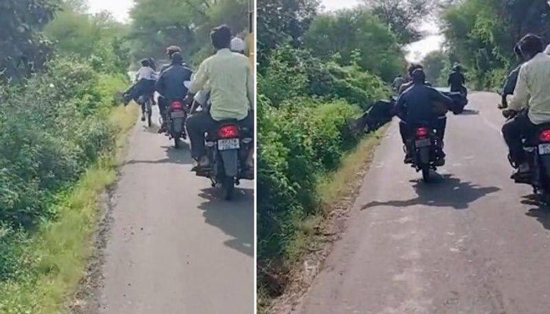 youths body carried on bike after failed to get an ambulance 