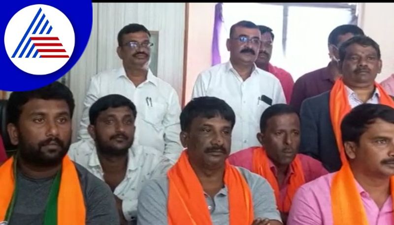 whip Violation Bommasandra Municipal President and four BJP members  disqualified gow