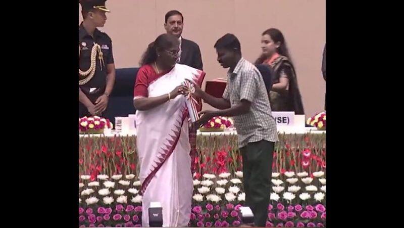 Ramachandran who came dressed as a student and won the award for good teacher