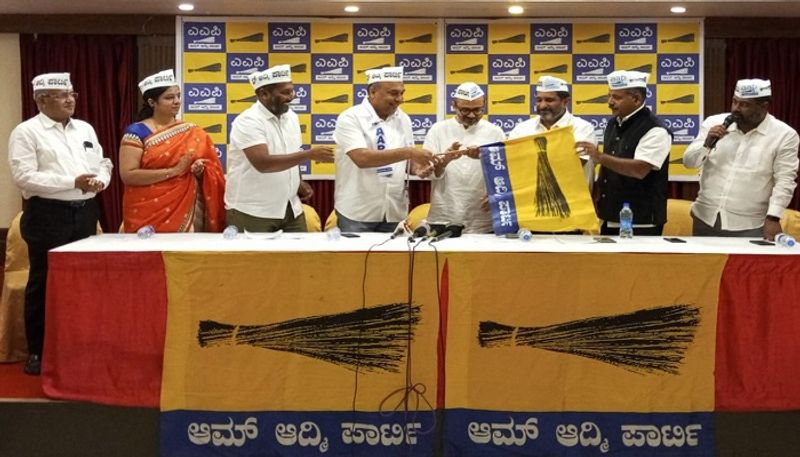 Karnataka Congress Senior Leader Brijesh Kalappa joins AAP rbj