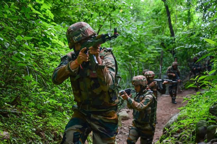Fourth casualty in Anantnag encounter; Army vows not to spare terrorists
