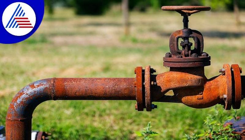 Rusty Pipeline Thorn in the Side of People in Kalaburagi grg