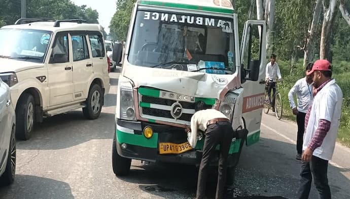 पीलीभीत: आपस में टकराईं डिप्टी सीएम ब्रजेश पाठक के काफिले की गाड़ियां, एंबुलेंस हुई क्षतिग्रस्त 