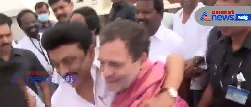 CM Stalin and Rahul Gandhi in Kanyakumari Bharat Jodi Yatra