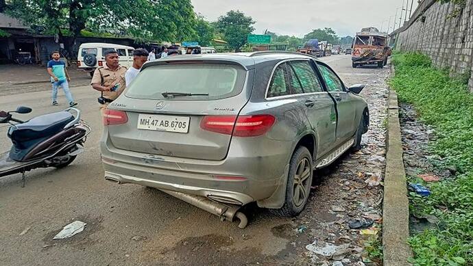 हादसे के वक्त 100 km/h की रफ्तार से दौड़ रही थी साइरस मिस्त्री की कार, टक्कर से पहले अनाहिता ने लगाया था ब्रेक