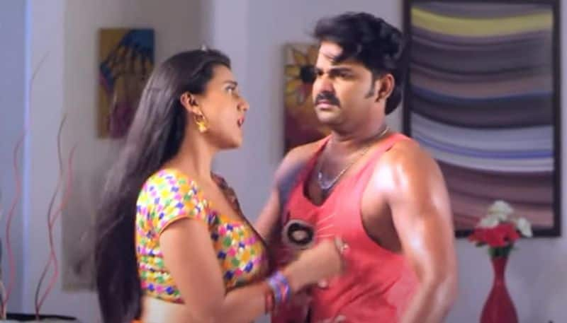 Akshara Singh SEXY video: Bhojpuri actress, Pawan Singh's BOLD bedroom song will make you sweat in winters RBA