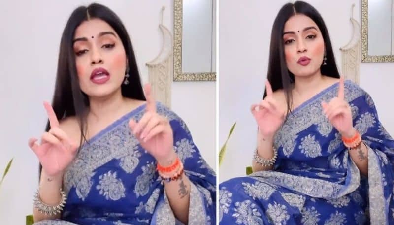 astrologer and social media influencer nidhi chaudhary trolled for not wearing blouse with saree 