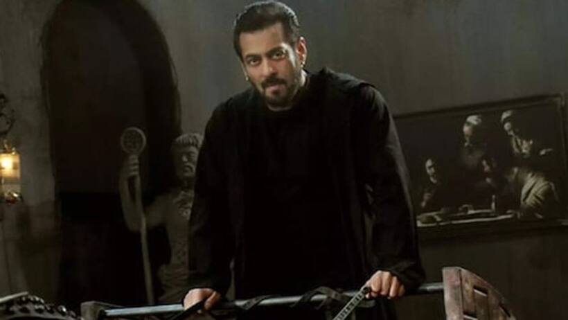 BIGG BOSS 16: सलमान खान का खुलासा  इस बार बिना नियम होगा शो, लोग बोले  फिर तो फुल मारा मारी होगी