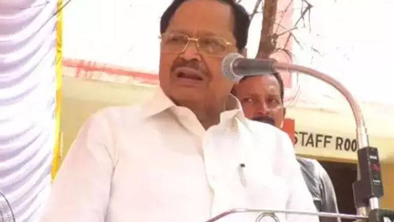 strict actions will taken who are working in expired Quarrying of stone says minister duraimurugan vel