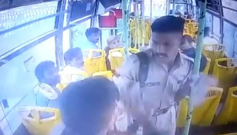 Man beats bus conductor who asked to pay full fare 