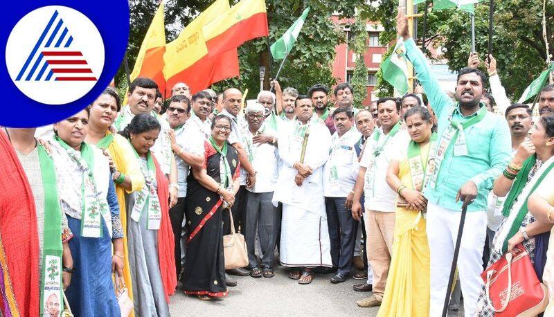 JDS strongly opposes Hindi Diwas in Tumakuru gvd