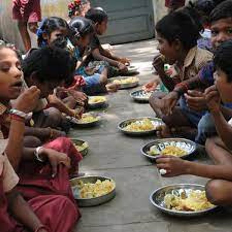 Morning breakfast scheme - Inaugurated by Collector in 22 schools in Nellai City