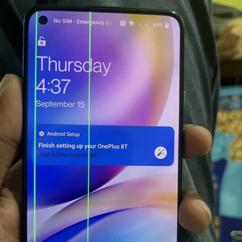Oneplus 8t software update issue damaged mobile screen YouTuber alleged oneplus scam
