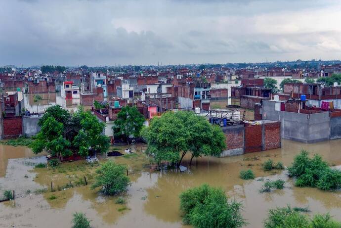  Monsoon update: उत्तर-पश्चिम, मध्य और दक्षिण भारत में थमा बारिश का दौर, लेकिन कुछ राज्यों के लिए अलर्ट