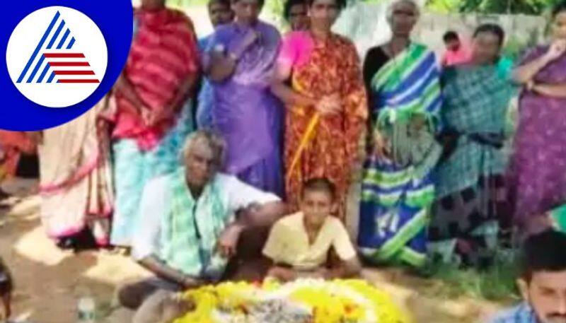 There is no place to bury the body of a Dalit woman Protest by villagers rav