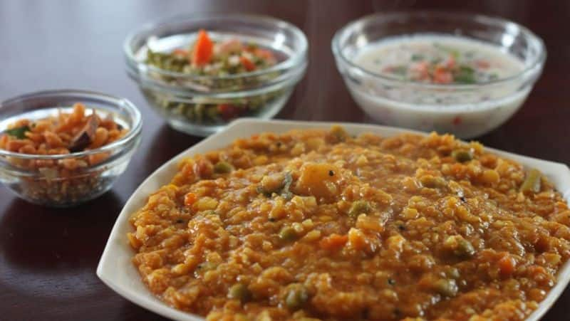 How to cook  Bisi Bele Bath recipe in Tamil 