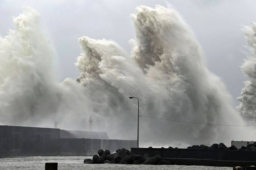 Weather forecast: IMD predicts heavy rainfall in these states for next three days; check details