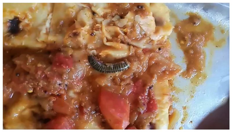 Complaint that remains of a dead leech found in tomato curry