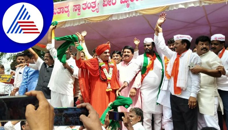 Basava Jaya Mruthyunjaya Swamiji Warns BS Yediyurappa about Panchamasali Reservation gow