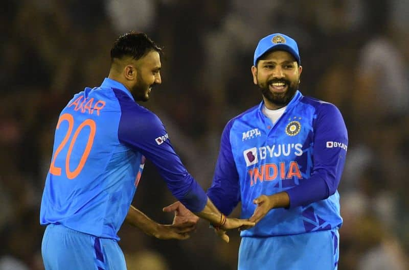 IND vs AUS 2022-23, Mohali/1st T20I: Rohit Sharma wary of India unstable bowling after opening defeat to Australia-ayh