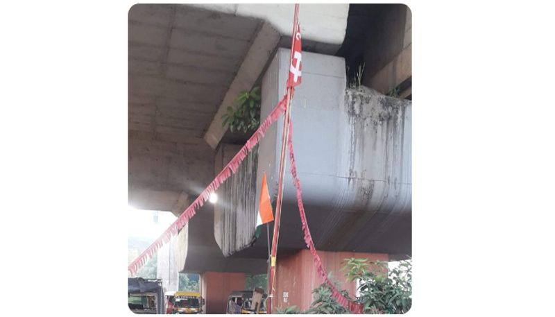 congress flag tied in citu flagpole cpim leader troll 