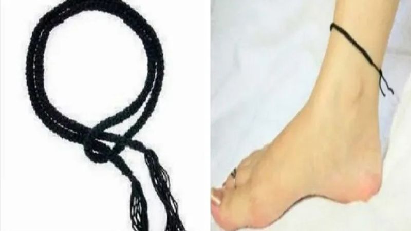 There is a scientific fact in tying the black rope