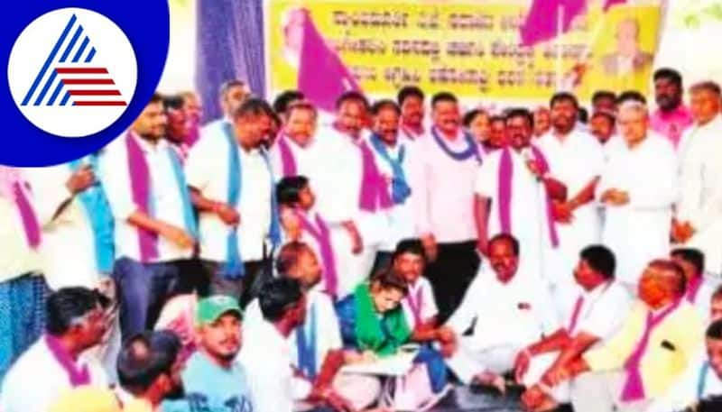 protest demand to Sadashiva report Recommend Central gvt rav