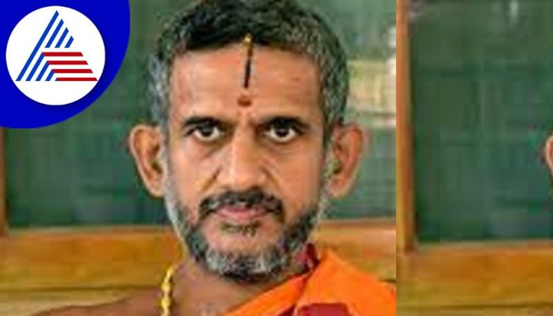 Caste censuSrivisvaprasanna Theertha Swamiji reacts to BK Hariprasad's statements issue rav