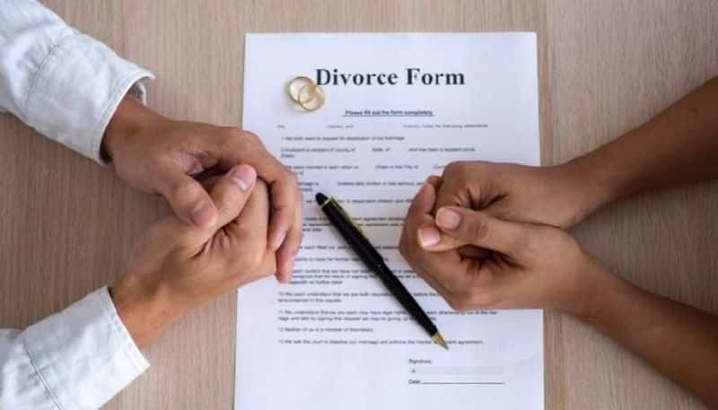 woman who is not ready to remove ex husbands surname after divorce explains the reasons 