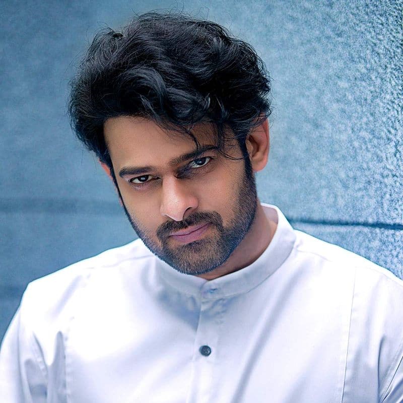 Actor Prabhas Dating with Kriti Sanon Says Bollywood Reports gvd