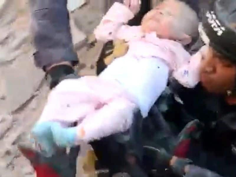 video of Jordan baby pulled out of rubble alive 30 hrs after building collapse