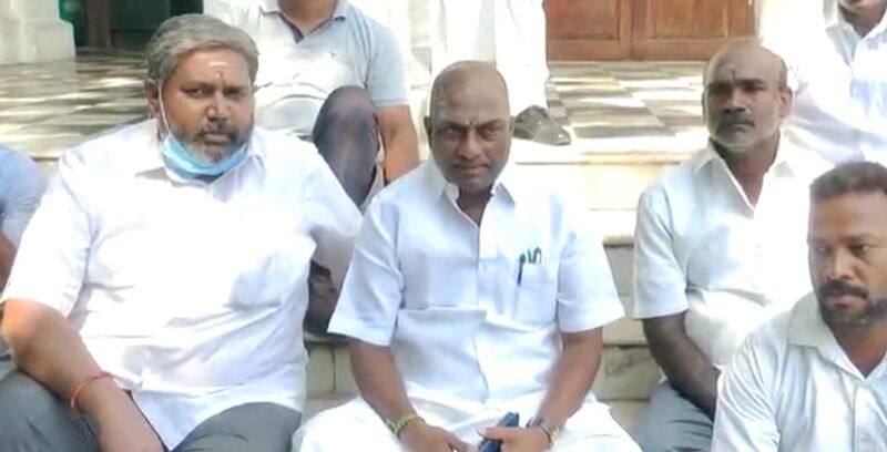 Bjp mlas protest against puducherry cm Rangasamy