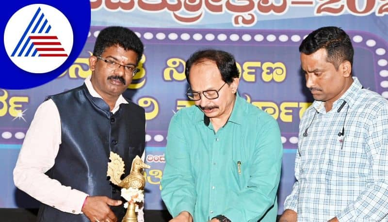 Cinema is an influential media says director nagathihalli chandrashekhar at mysuru gvd