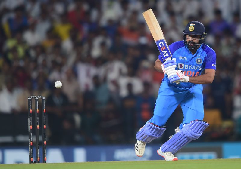 Rohit Sharma is definitely going to score a hundred in T20 World Cup 2022 says Graeme Swann kvn