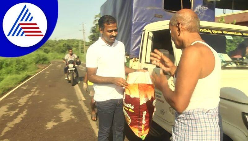 Udupi ZP CEO prasanna drive tempo and went door to door to collect garbage gow