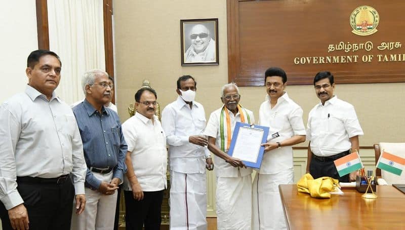 Tamil Nadu government announces award to senior Congress leader Kumari Anandan KAK