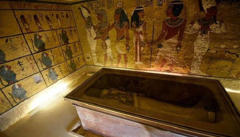 new information from Tutankhamun's Tomb