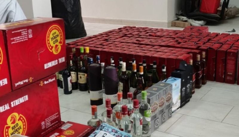 rs 25 lakh worth alcohol and luxury car seized in nagapattinam