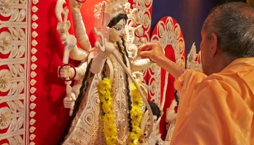 Durga Puja 2022: Significance and rituals followed, Shashti to Dashami