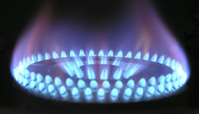 CNG piped cooking gas rates likely to go up as natural gas prices are hiked by 40 per cent