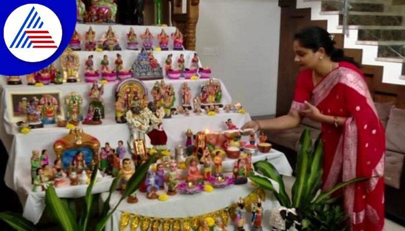 Women Install Dasara Dolls in Their Houses in Ramanagara grg