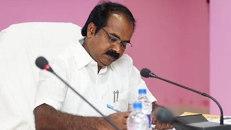 Chief minister is protecting delta districts like an eyelid says Minister Meyyanathan