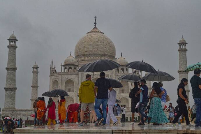  Weather Report: 13 अक्टूबर तक पूरी तरह सिमट जाएगा मानसून, केदारनाथ मंदिर के पास हिमस्खलन का वीडियो आया सामने