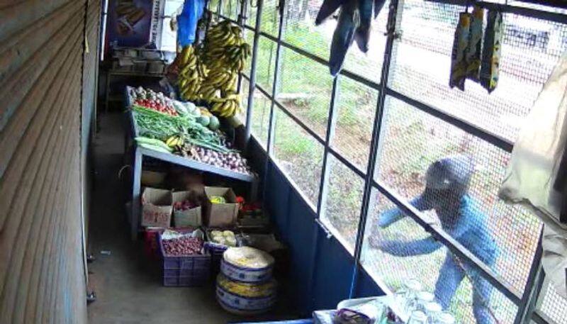 two thief theft more than 10 shops in single day in dharmapuri district