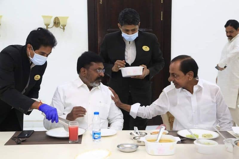 telangana cm Chandrashekar Rao feast to thirumavalavan 