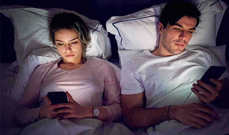 how social media is affecting your relationship rsl